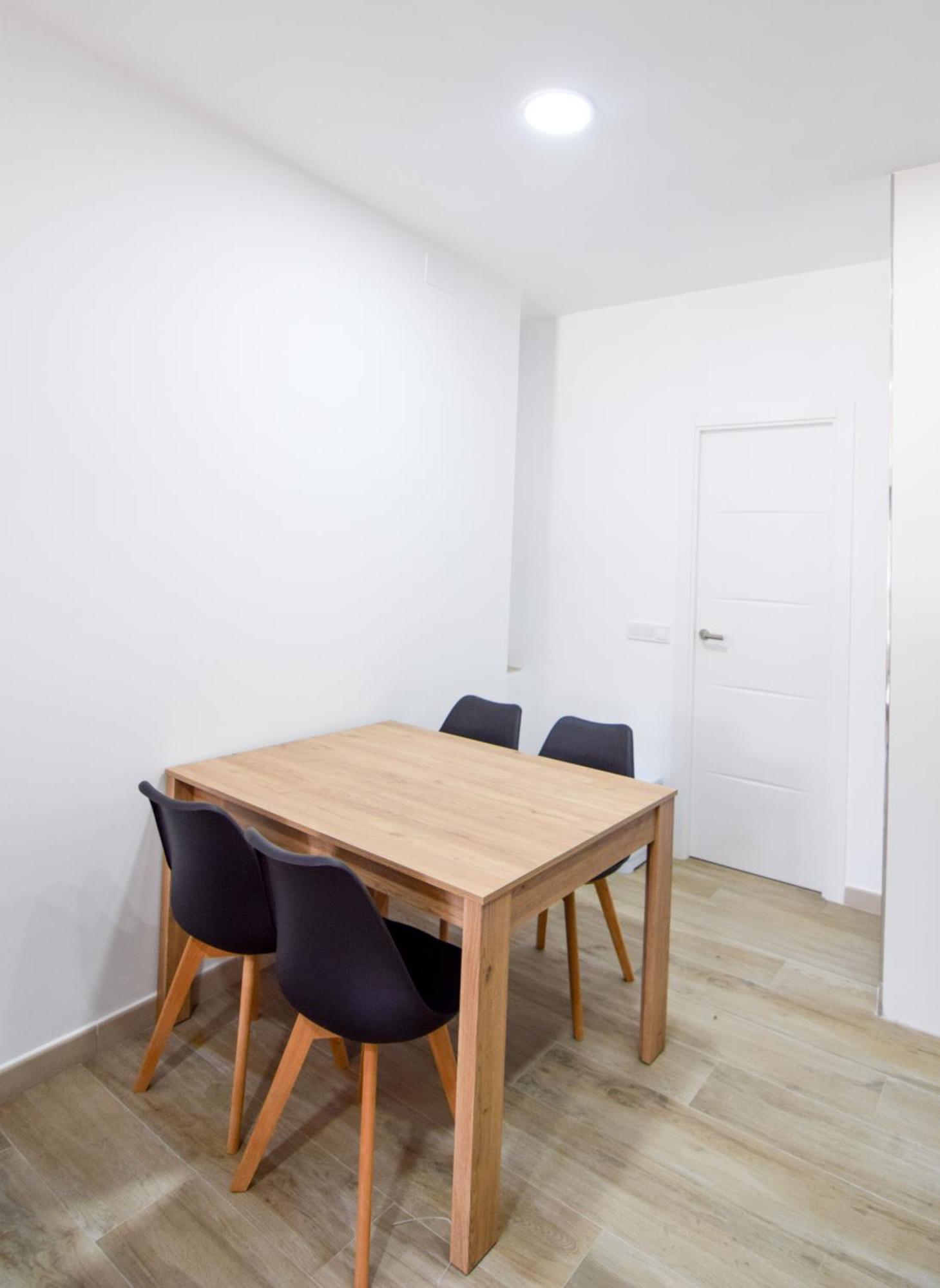 Apartament Letplanet Riquelme Malaga Zewnętrze zdjęcie