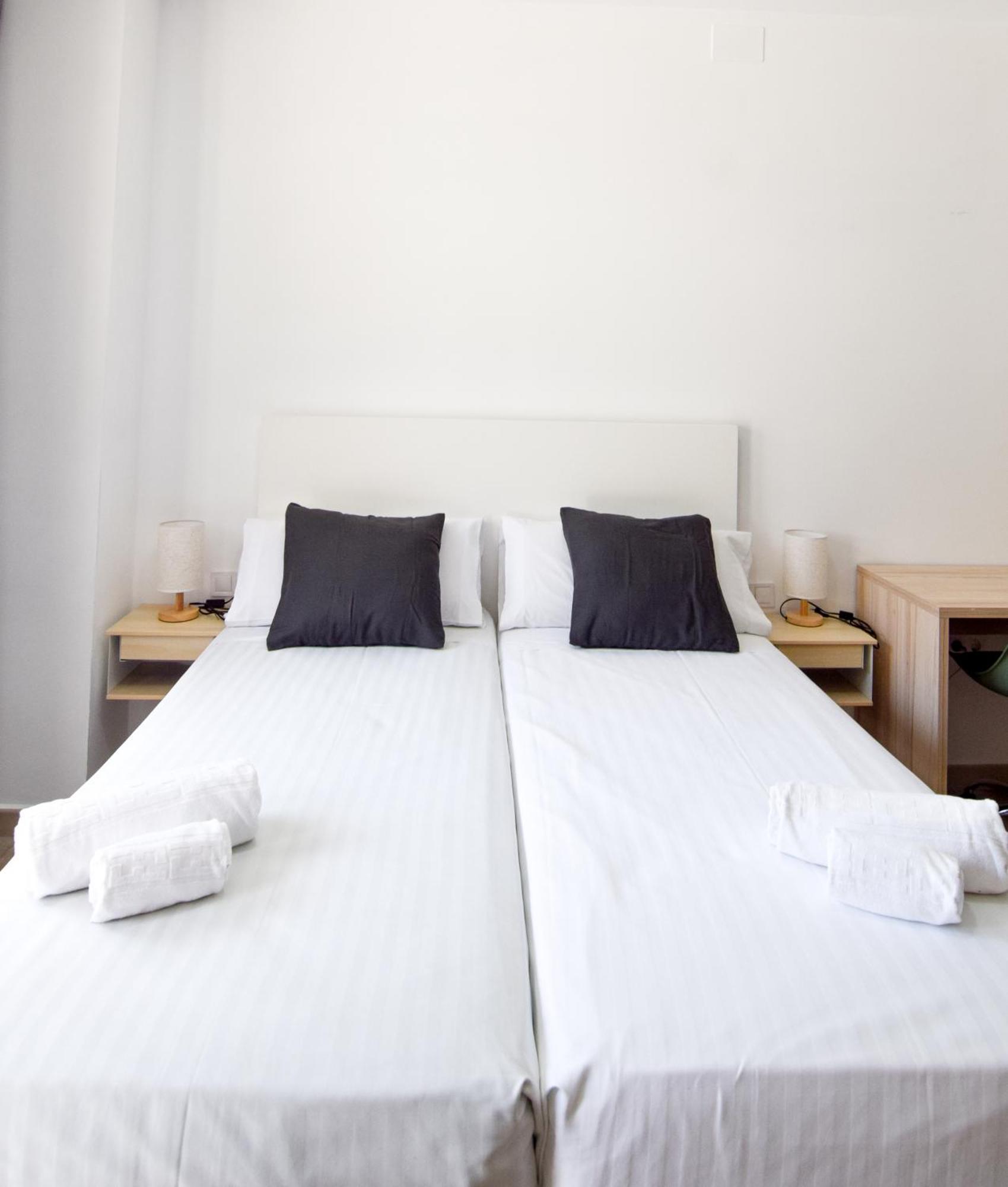 Apartament Letplanet Riquelme Malaga Zewnętrze zdjęcie